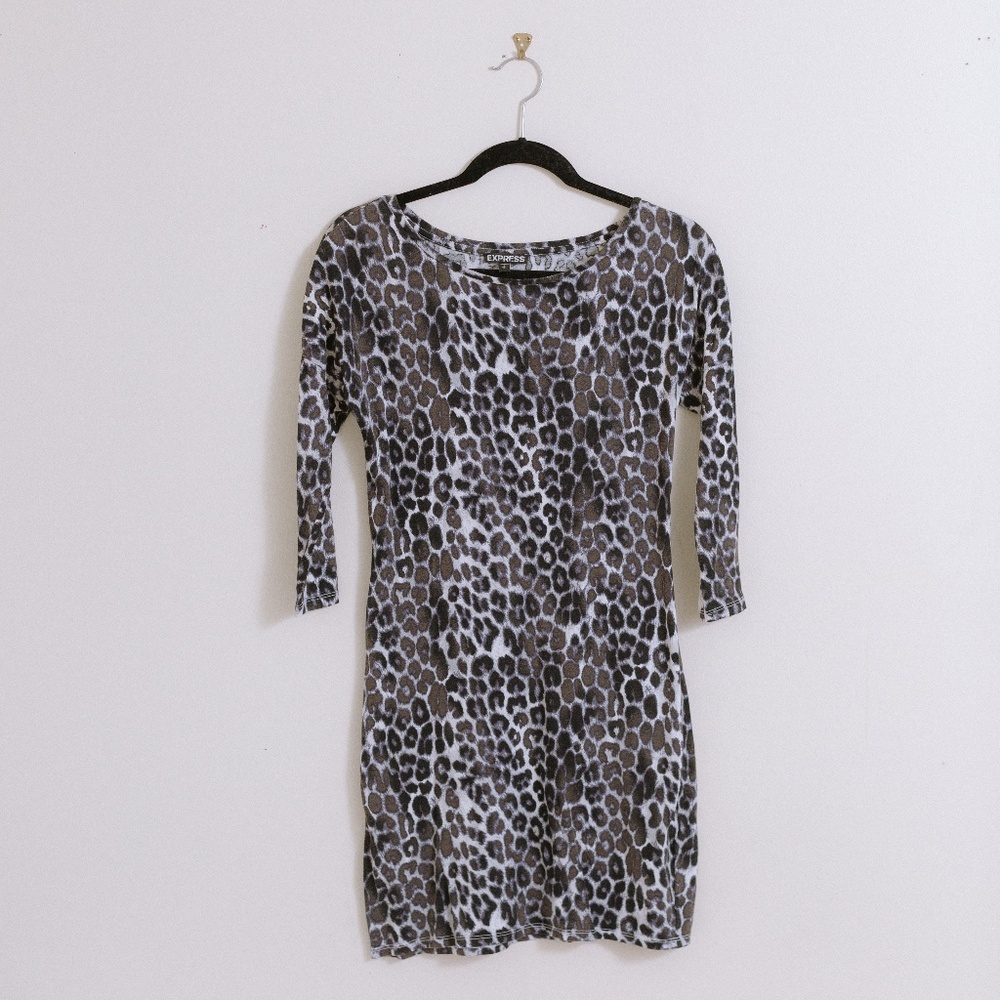 Black and Grey Leopard Print T-Shirt Dress-Express